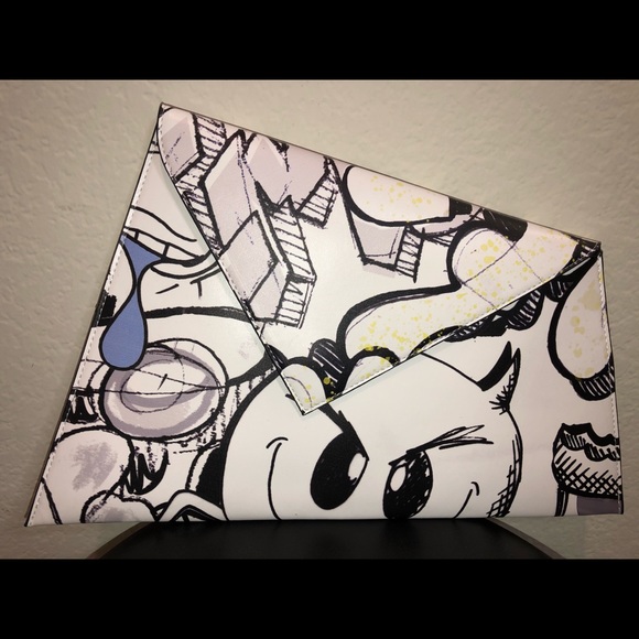 Asos Asymmetrical Graffiti-Style Envelope Clutch - Picture 2 of 16